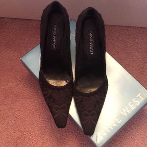 Nine West Black Brocade Pumps